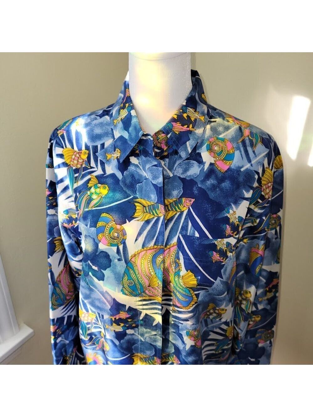 S.L.B. Ocean Silk Blouse Tropical Fish Print Multicolored Shirt Women's Size S - Picture 3 of 13